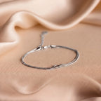 Forever Knot Bracelet – Sterling silver - Meaningful Gift for Couples, Best Friends & Family